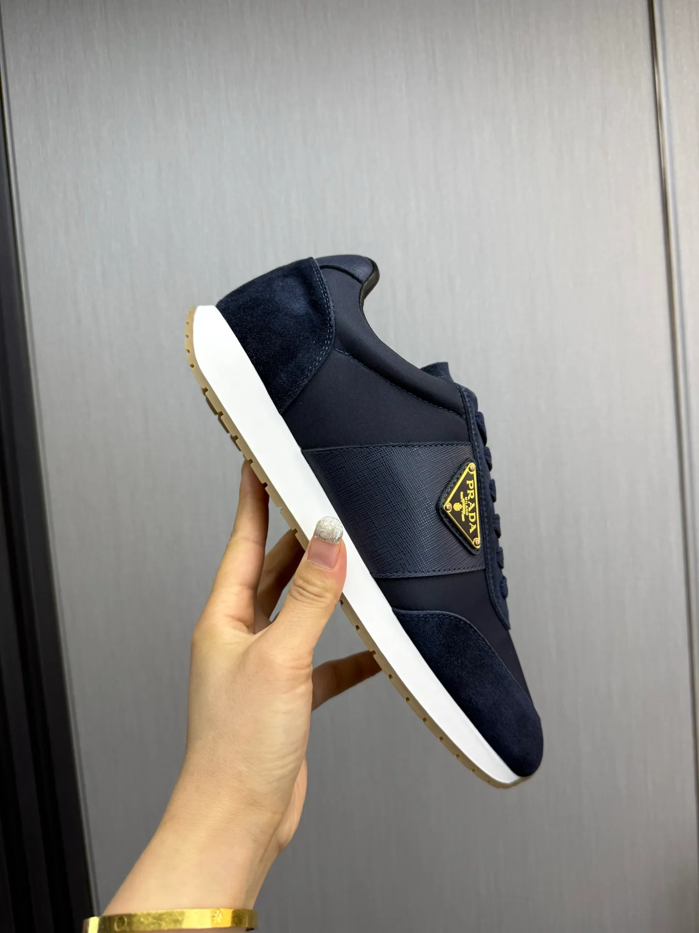 Men's shoes 💰740💰 [PRADA] New models synchronized with the official website, high-quality shipments ✔️Hot-sellers🔥 Original cowhide with imported waterproof fabric + cowhide lining, 1🆚1 replica, original bottom, 38-45 (men's 45 is custom-made and cannot be returned)